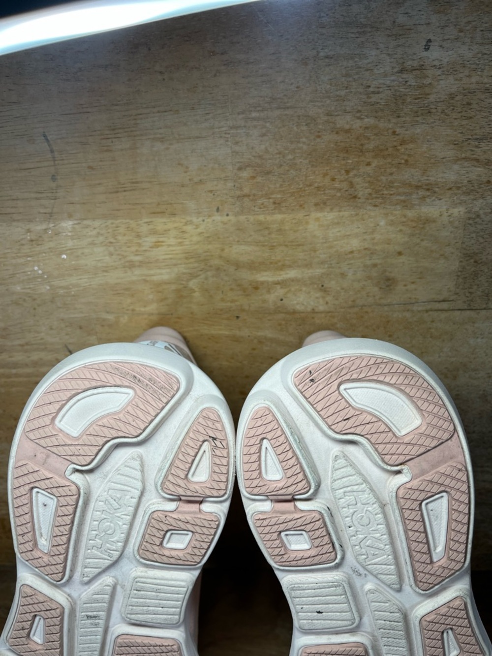 Hoka One One Bondi 9 Womens Size 8 Running Shoes Sneakers Light Pink Rose Latte - Picture 9 of 12
